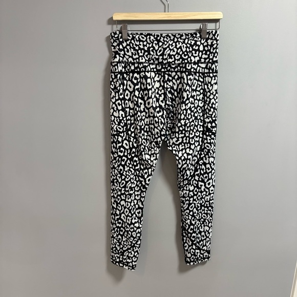 Zyia Leggings - Picture 4 of 5